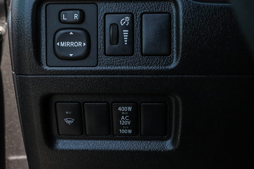 Thumbnail: 2019 Toyota 4Runner - 32