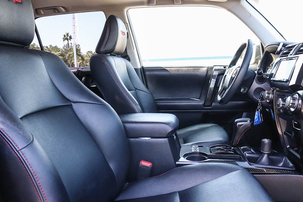 Thumbnail: 2019 Toyota 4Runner - 10