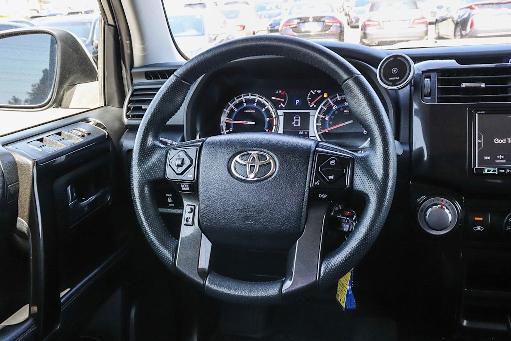 Thumbnail: 2019 Toyota 4Runner - 9