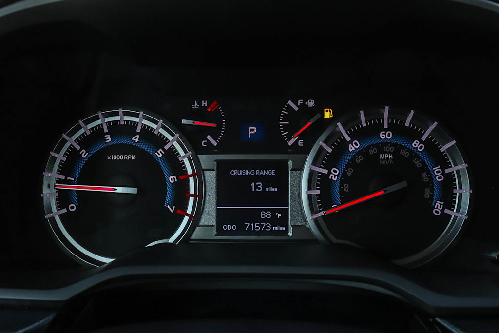 Thumbnail: 2019 Toyota 4Runner - 15