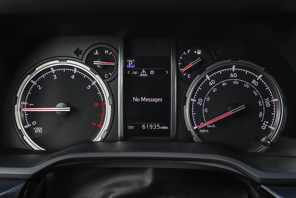 Thumbnail: 2020 Toyota 4Runner - 15