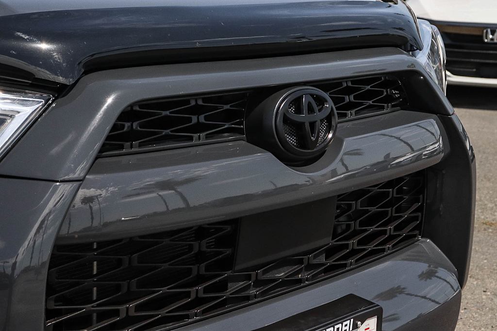 Thumbnail: 2024 Toyota 4Runner - 13