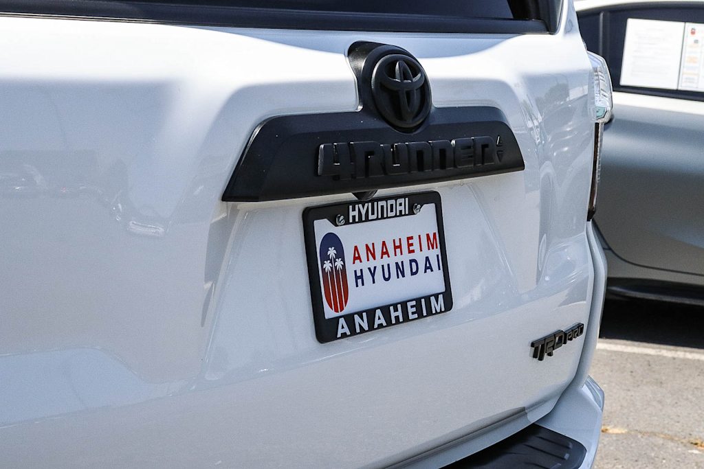 Thumbnail: 2024 Toyota 4Runner - 20