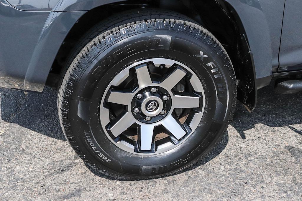 Thumbnail: 2024 Toyota 4Runner - 23