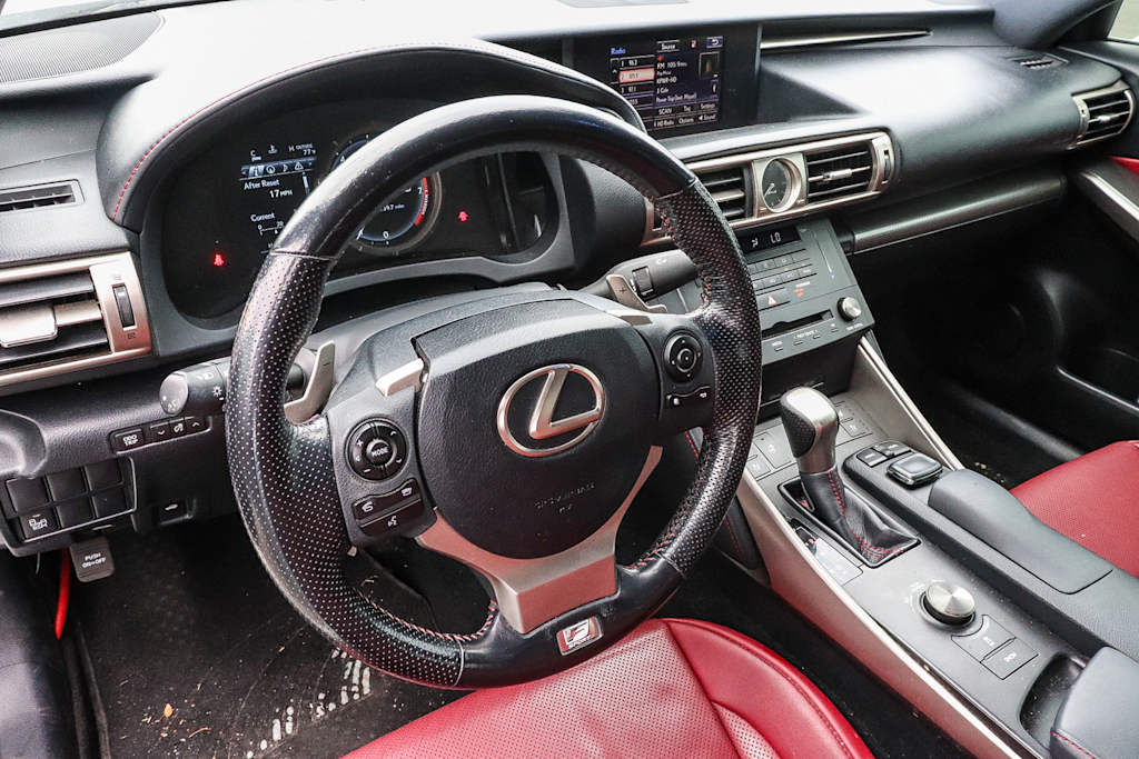 Thumbnail: 2016 Lexus IS - 2