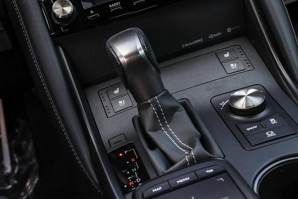 Thumbnail: 2024 Lexus ES - 14
