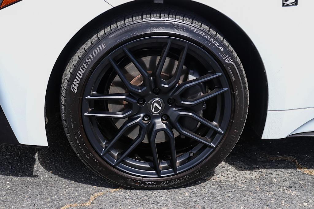 Thumbnail: 2024 Lexus ES - 22