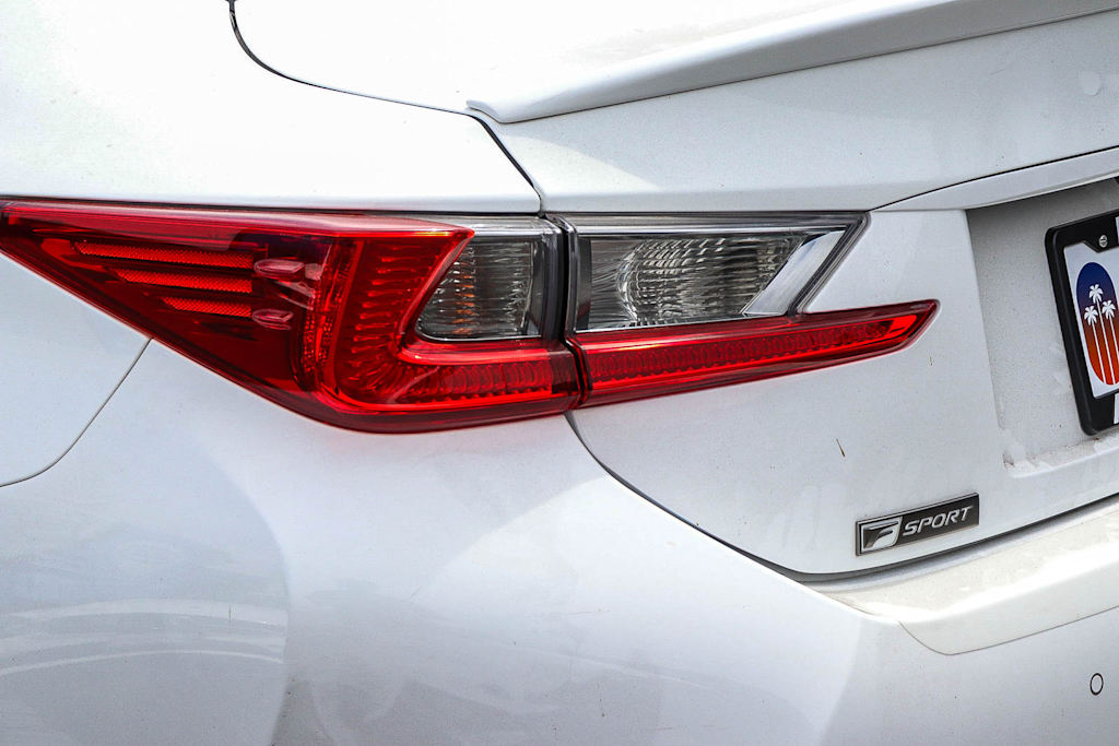 Thumbnail: 2017 Lexus RC - 15