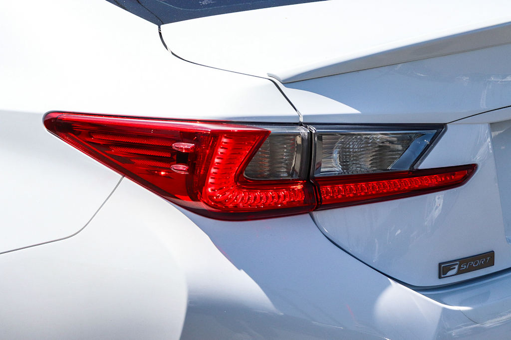 Thumbnail: 2017 Lexus RC - 21