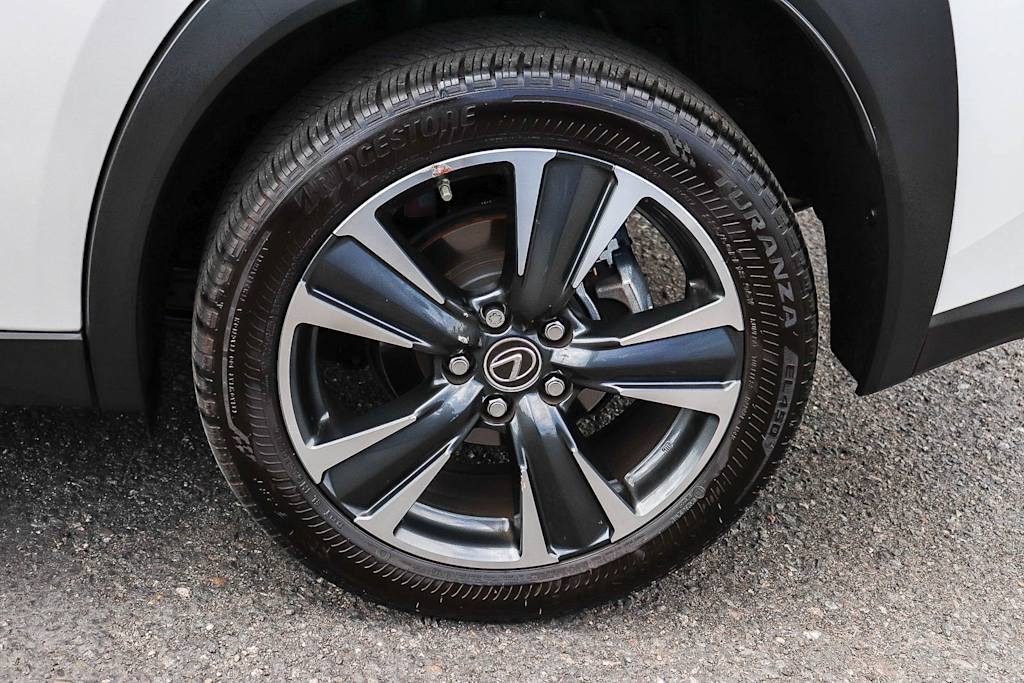 Thumbnail: 2022 Lexus UX - 7