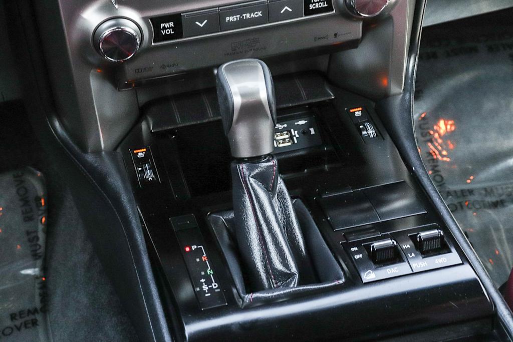 Thumbnail: 2021 Lexus GX - 14