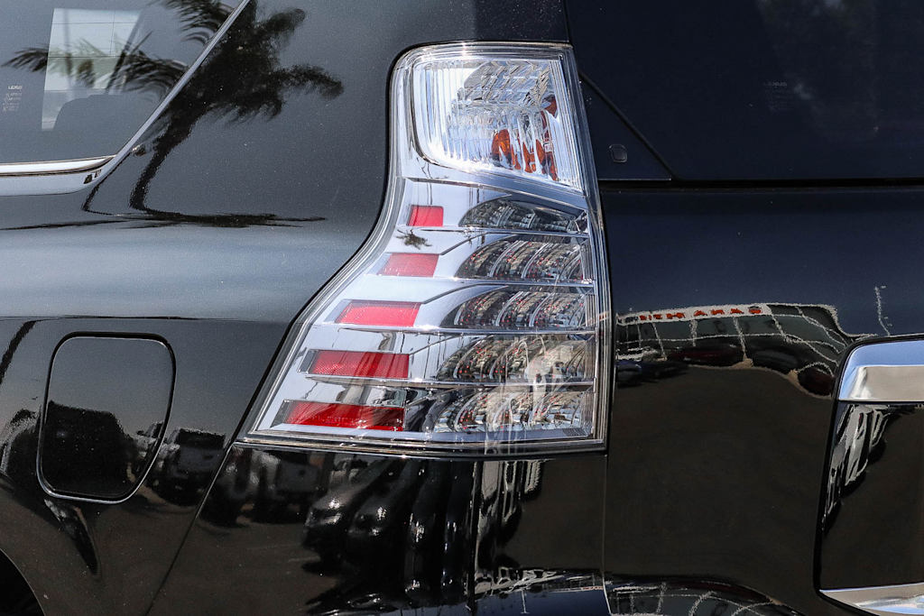 Thumbnail: 2021 Lexus GX - 20