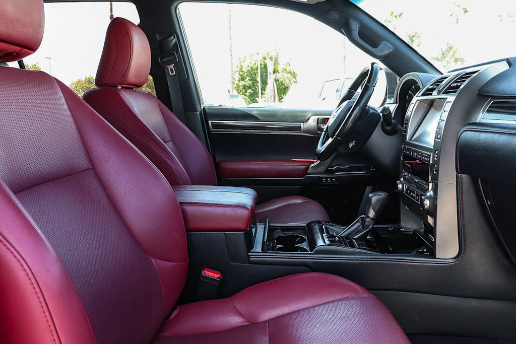 Thumbnail: 2021 Lexus GX - 10