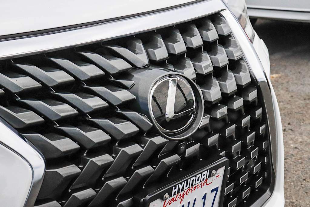Thumbnail: 2021 Lexus GX - 6