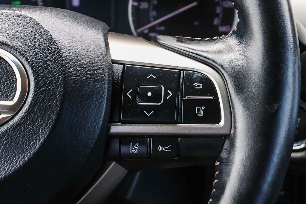Thumbnail: 2021 Lexus GX - 26