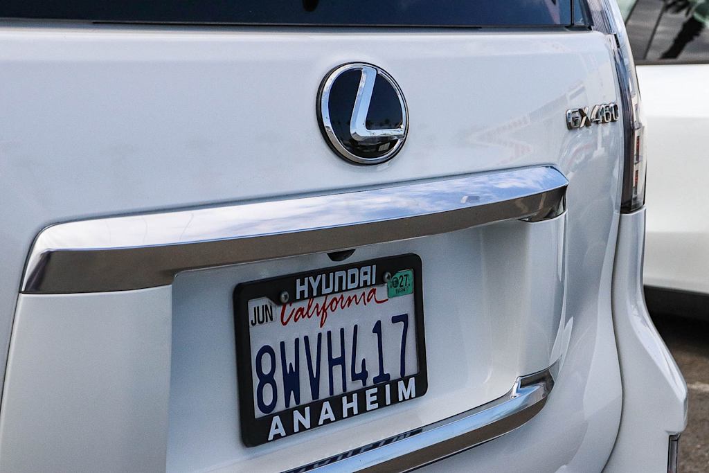 Thumbnail: 2021 Lexus GX - 21