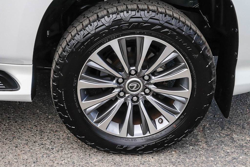 Thumbnail: 2021 Lexus GX - 7