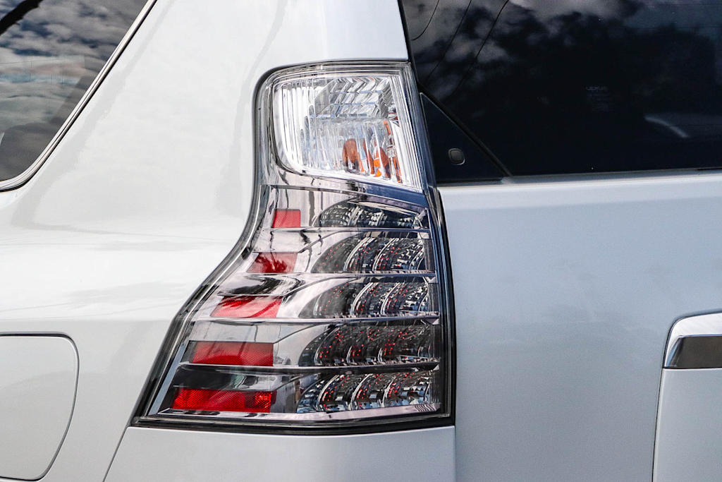 Thumbnail: 2021 Lexus GX - 20