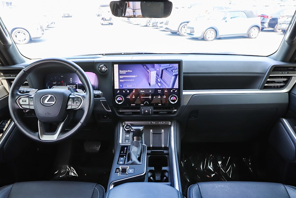 Thumbnail: 2024 Lexus ES - 2