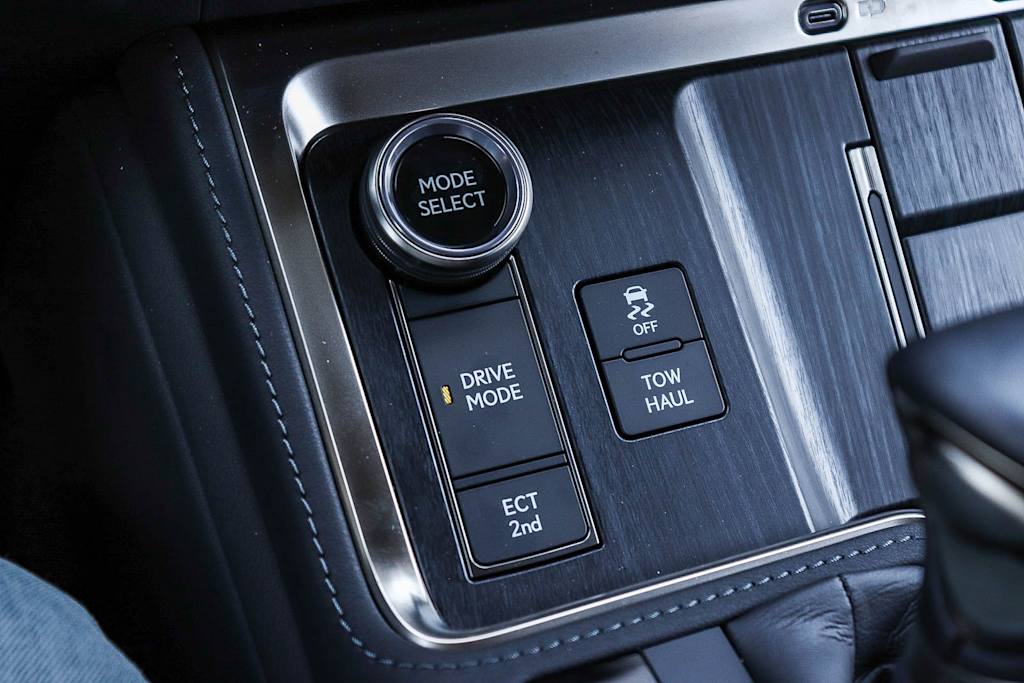 Thumbnail: 2026 Lexus ES - 31