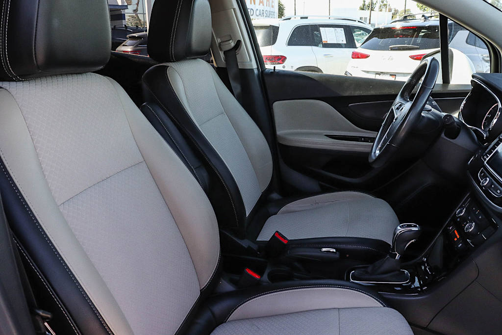 Thumbnail: 2019 Buick Encore - 10