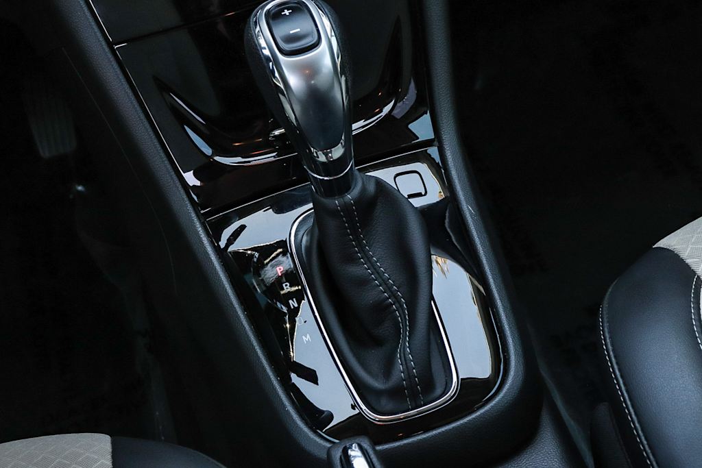 Thumbnail: 2021 Buick Encore - 12