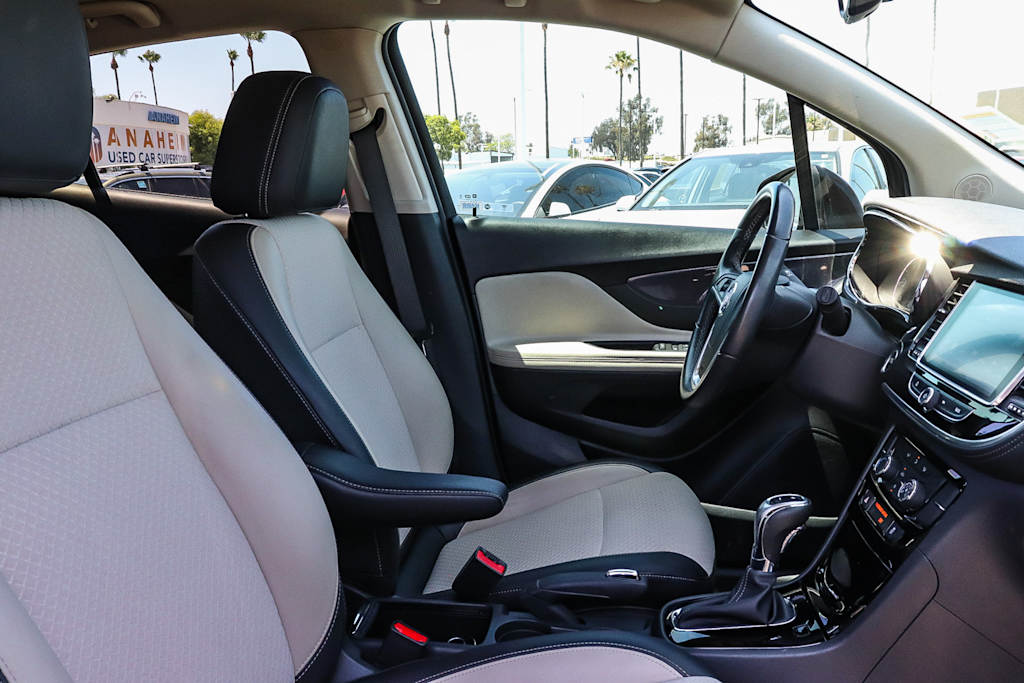Thumbnail: 2021 Buick Encore - 9