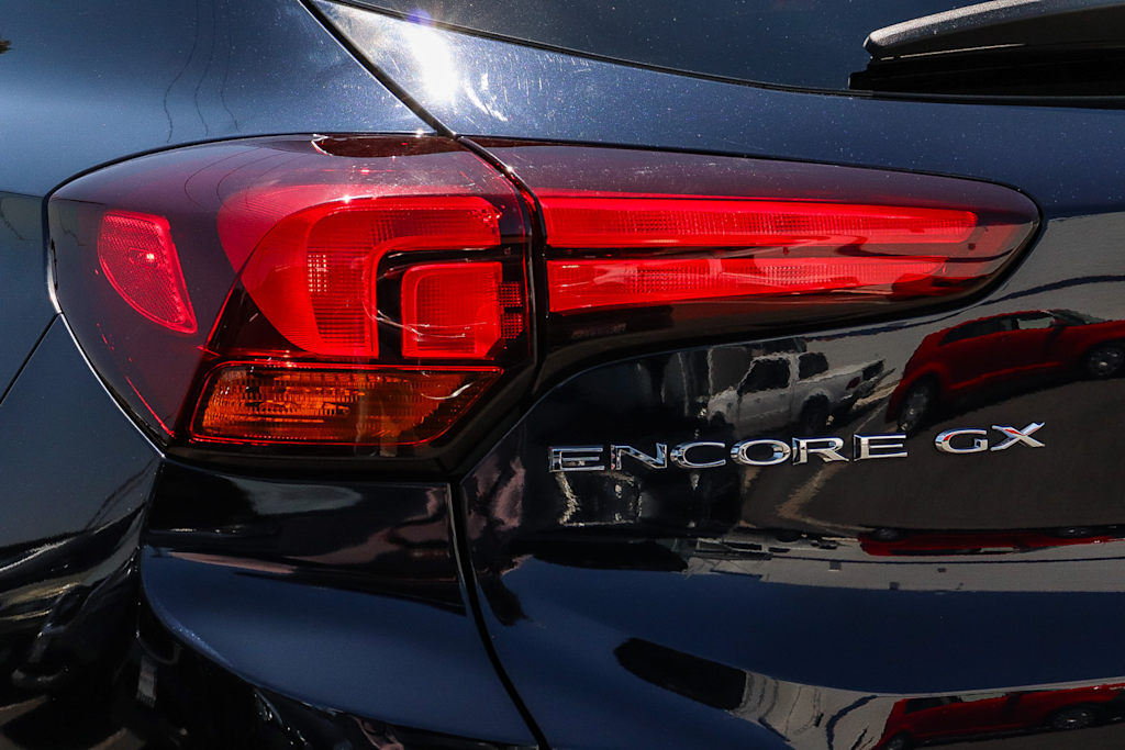 Thumbnail: 2021 Buick Encore GX - 19