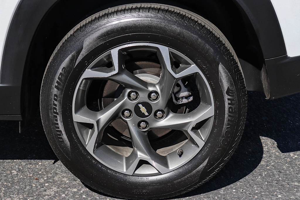 Thumbnail: 2024 Chevrolet Trax - 8