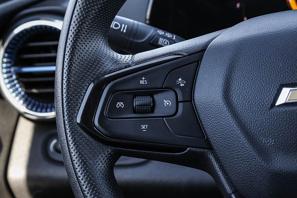 Thumbnail: 2024 Chevrolet Trax - 24