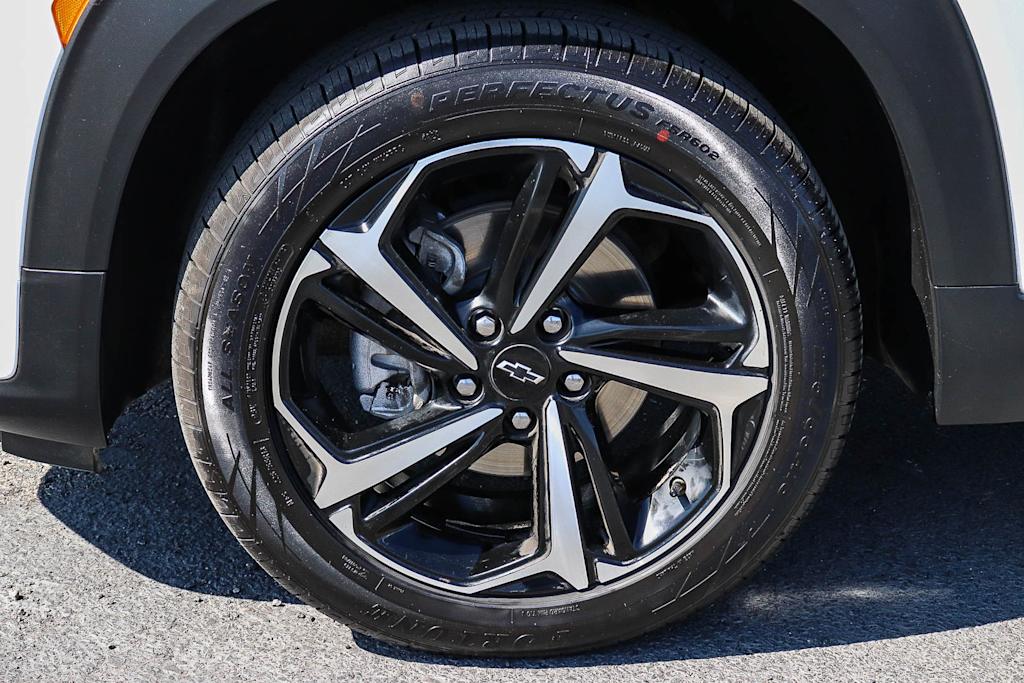 Thumbnail: 2023 Chevrolet TrailBlazer - 20
