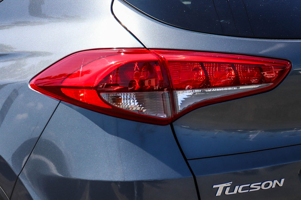 Thumbnail: 2017 Hyundai Tucson - 19