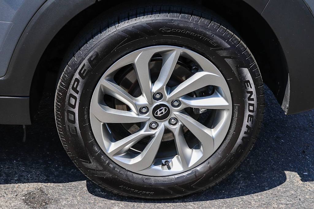 Thumbnail: 2017 Hyundai Tucson - 6