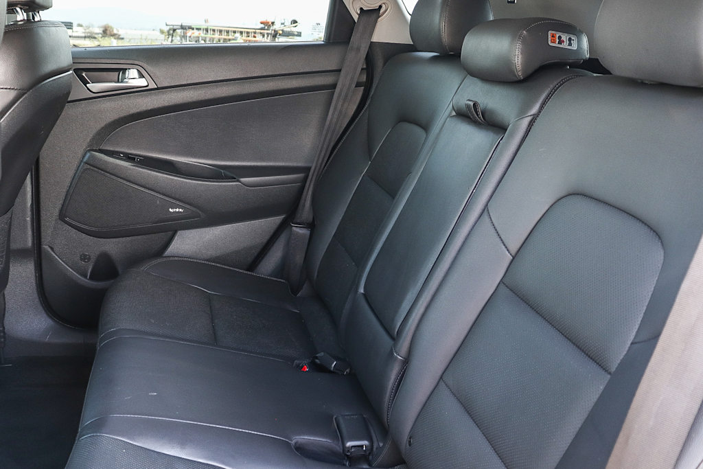 Thumbnail: 2019 Hyundai Tucson - 8