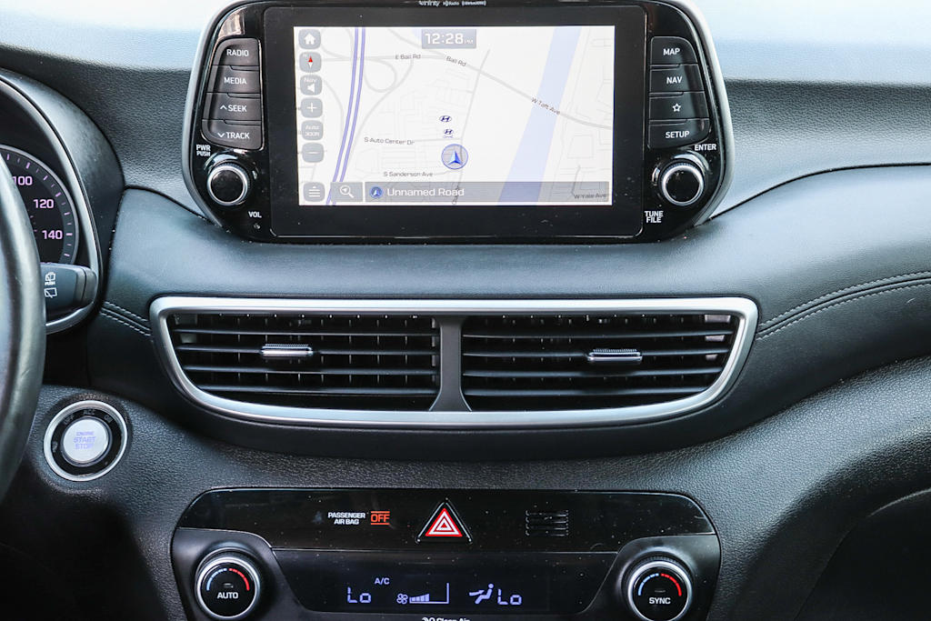 Thumbnail: 2019 Hyundai Tucson - 9