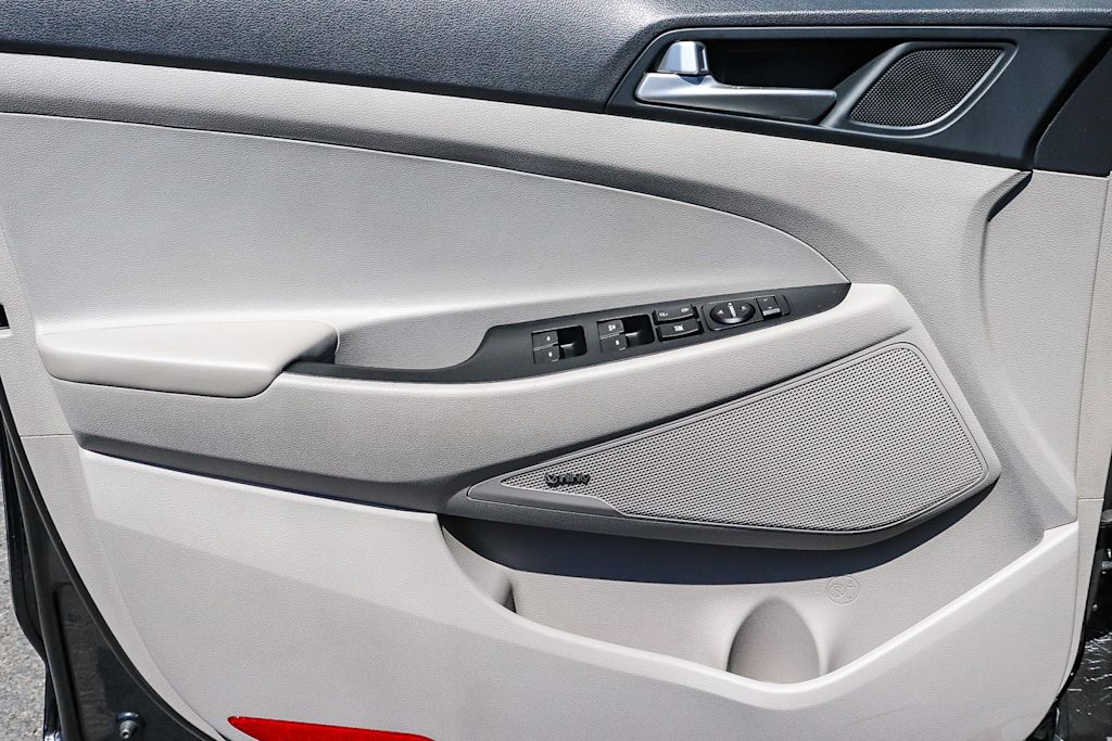Thumbnail: 2020 Hyundai Tucson - 29