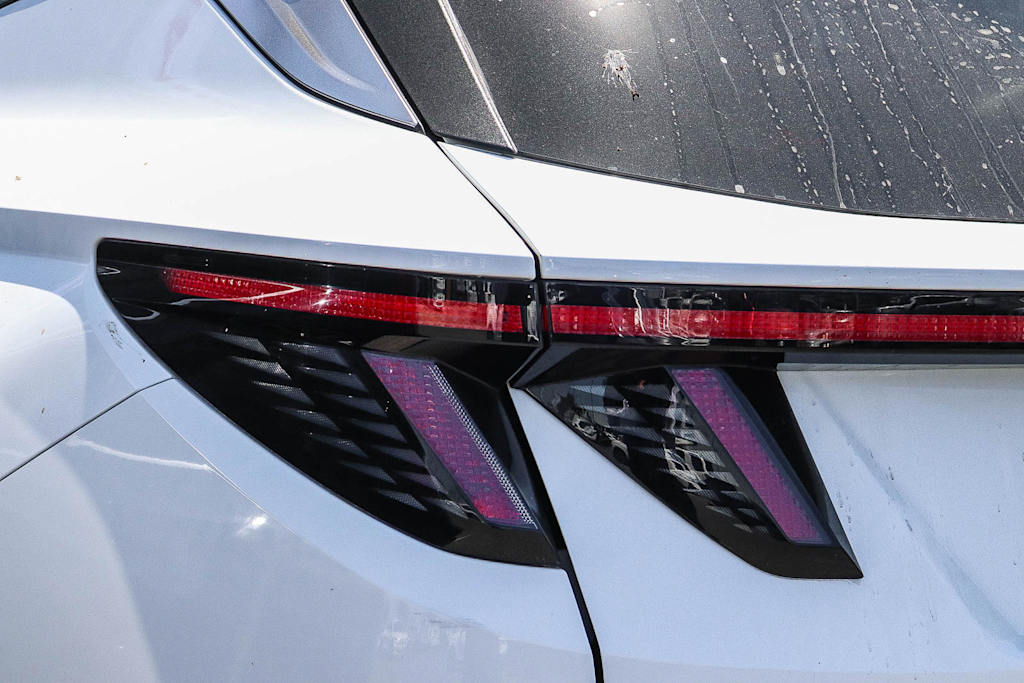 Thumbnail: 2022 Hyundai Tucson - 10