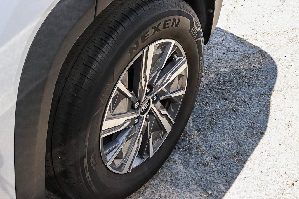 Thumbnail: 2022 Hyundai Tucson - 9