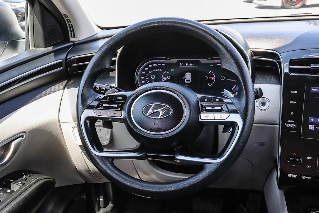 Thumbnail: 2022 Hyundai Tucson - 9