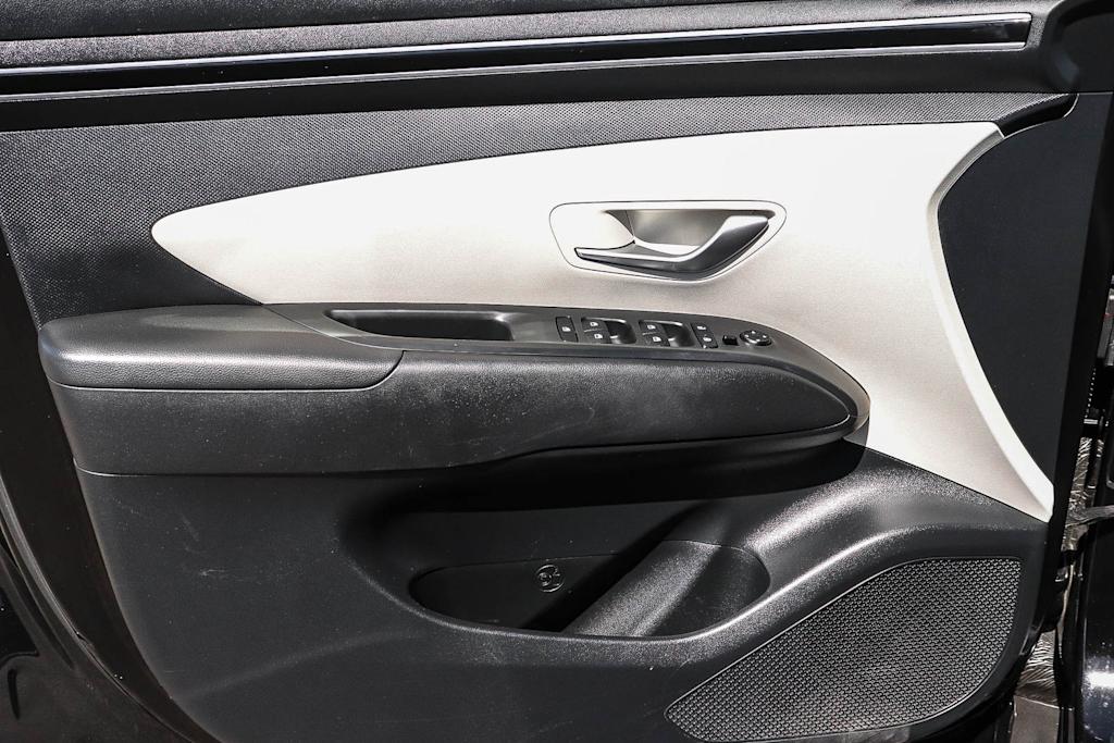 Thumbnail: 2022 Hyundai Tucson - 30