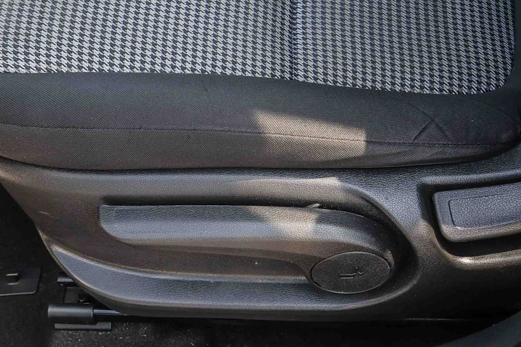 Thumbnail: 2018 Hyundai Kona - 28