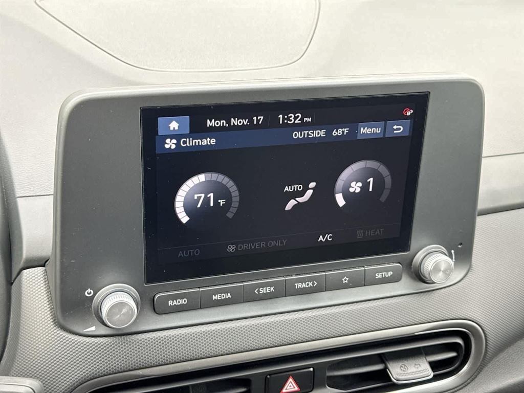 Thumbnail: 2023 Hyundai Kona - 20