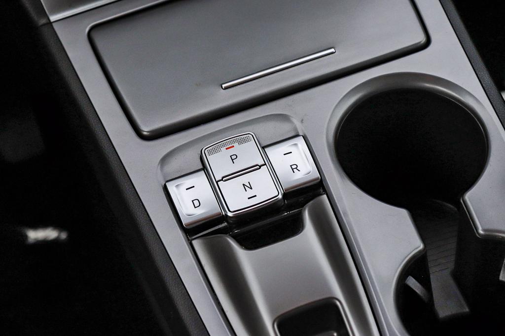 Thumbnail: 2023 Hyundai Kona - 12