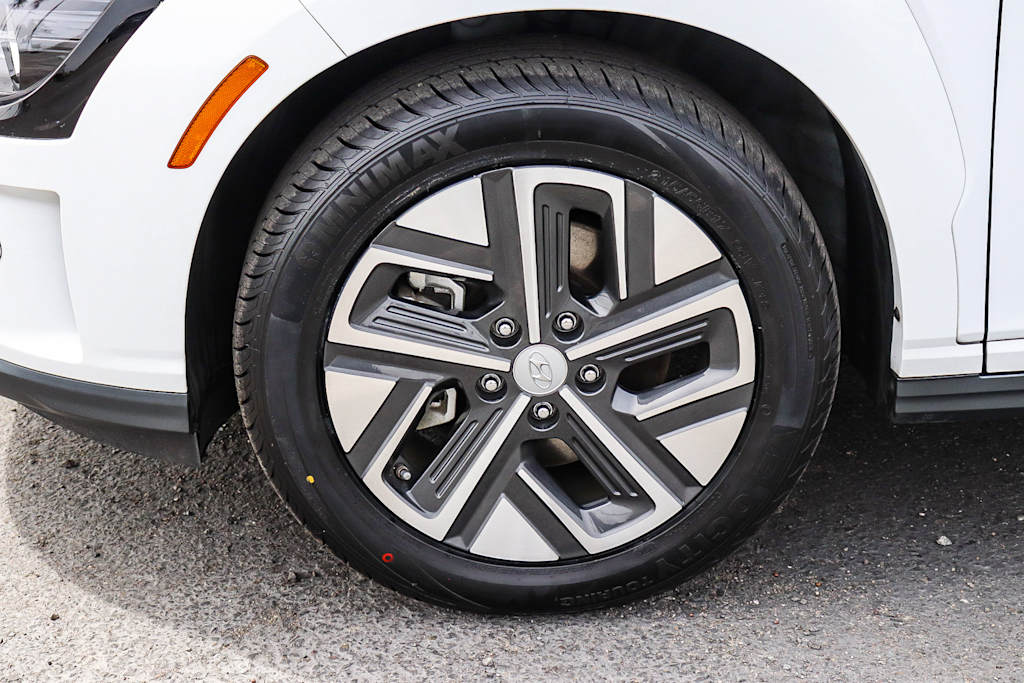 Thumbnail: 2023 Hyundai Kona - 21