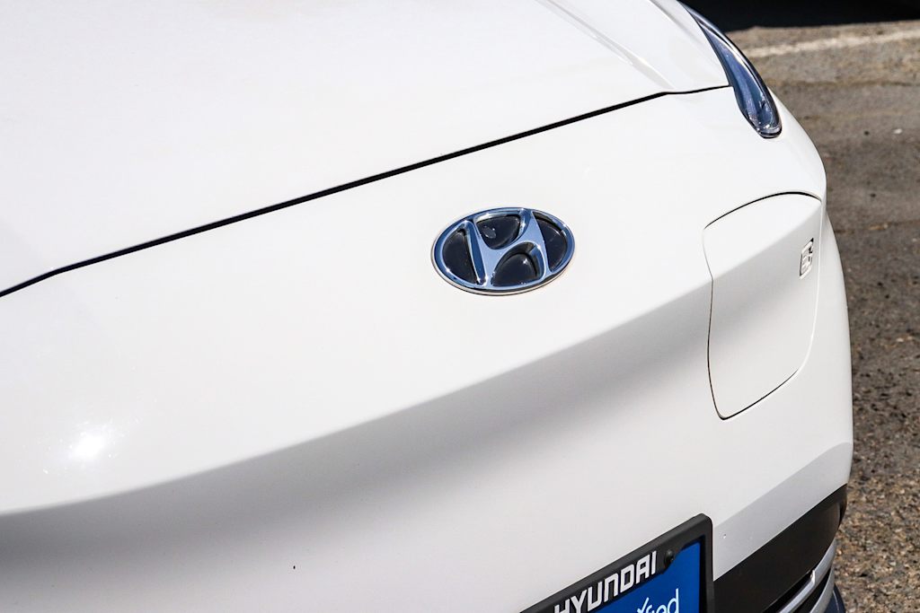 Thumbnail: 2023 Hyundai Kona - 6