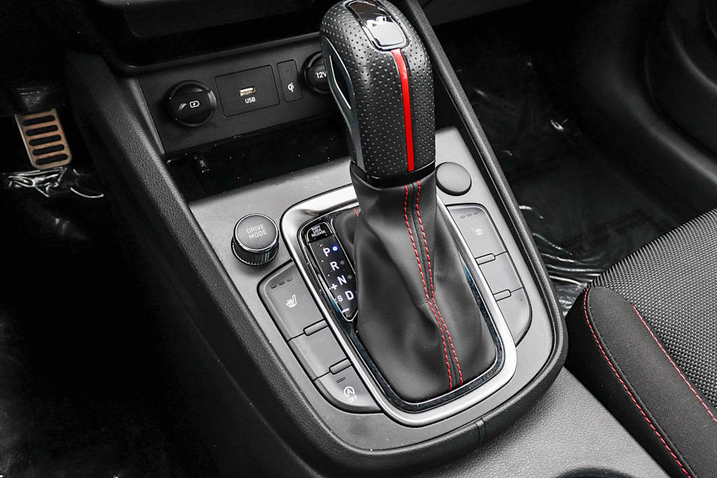 Thumbnail: 2023 Hyundai Kona - 12