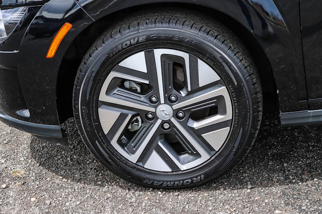 Thumbnail: 2023 Hyundai Kona - 21