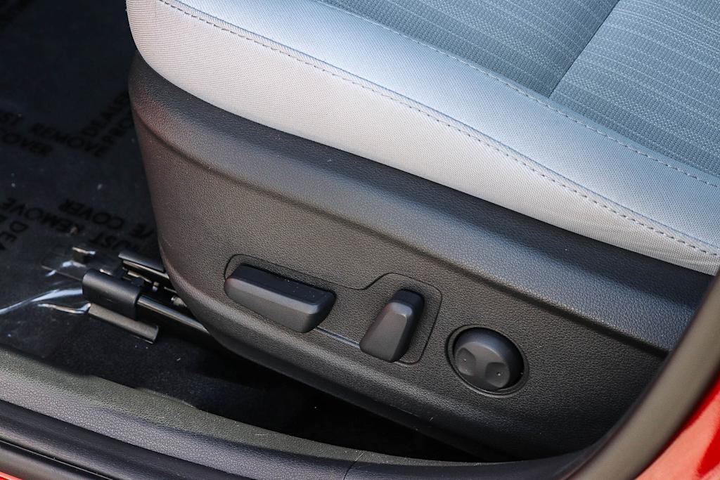 Thumbnail: 2023 Hyundai Kona - 28