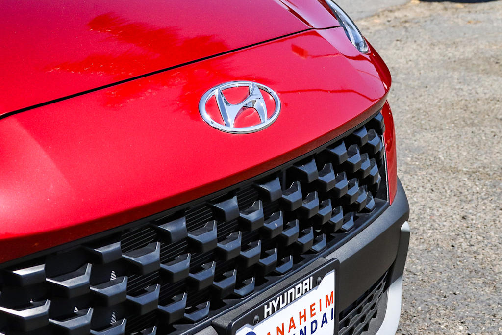 Thumbnail: 2023 Hyundai Kona - 6