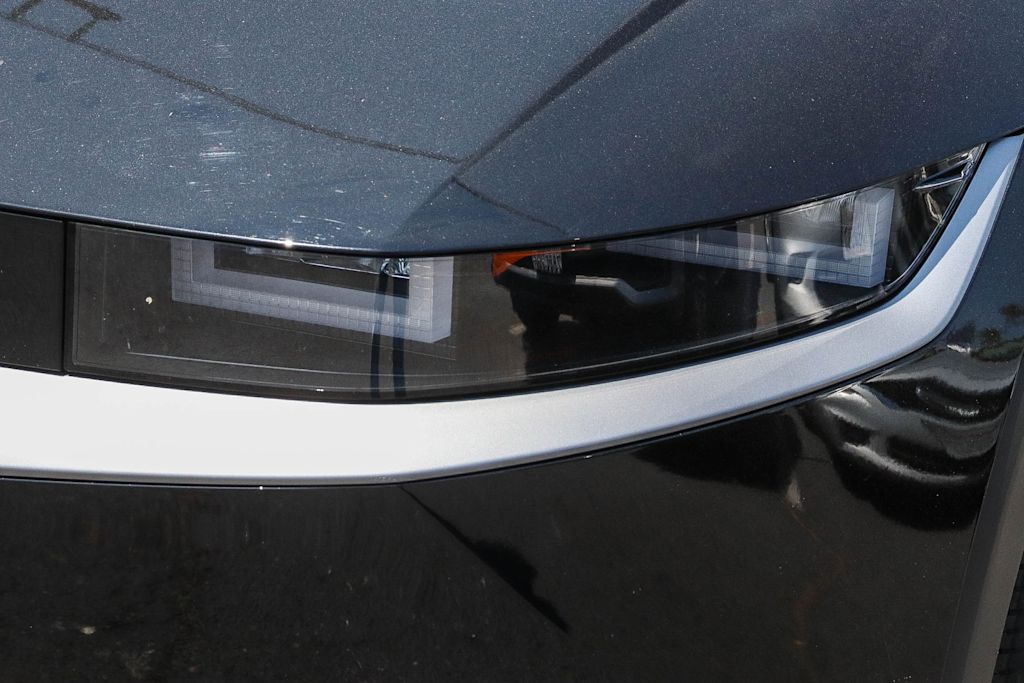 Thumbnail: 2024 Hyundai Ioniq 5 - 13